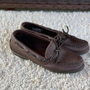 Minnetonka Women’s Soft Moosehide Leather Hard Sole Moccasins Chocolate Sz 9 492